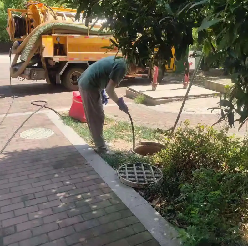 宜川市政排污管道清淤疏通——专业团队，让您全程省心！